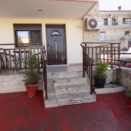 Elzaf2 Apartment Afytos Exterior photo